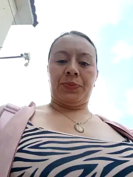 Snapshot of Hannah-colx chatting on July 2026 03:27:02 PM Hannah-colx online show from July 2026 03:27:02 PM