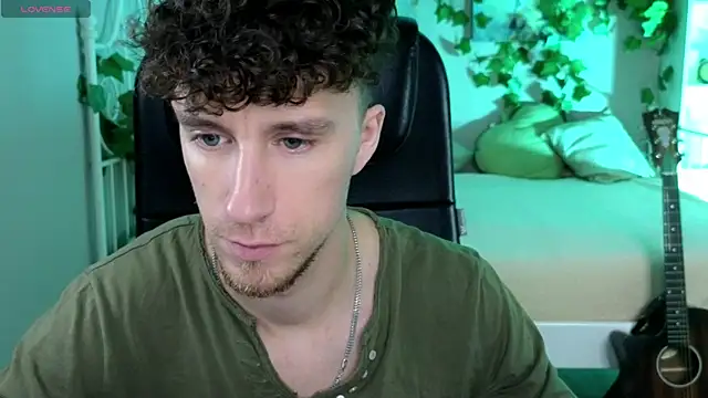 Snapshot of mark_caron chatting on November 2025 08:19:02 PM mark caron online show from November 2025 08:19:02 PM