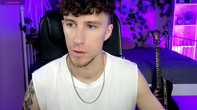 Snapshot of mark_caron chatting on November 2025 09:58:01 PM mark caron online show from November 2025 09:58:01 PM