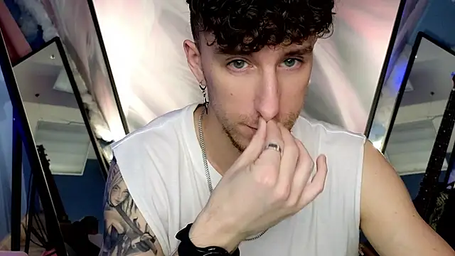 Snapshot of mark_caron chatting on November 2025 03:28:02 PM mark caron online show from November 2025 03:28:02 PM