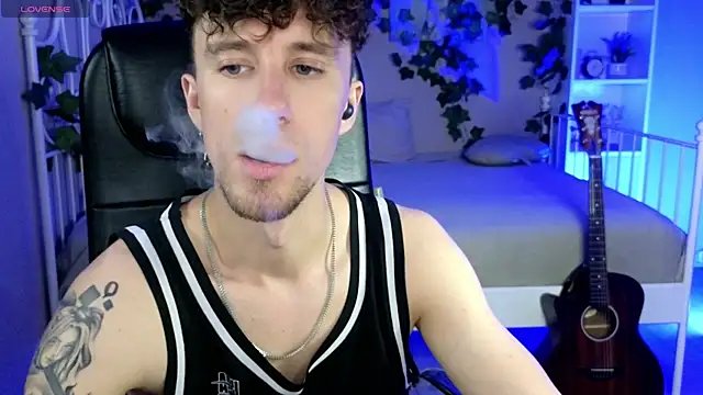 Snapshot of mark_caron chatting on November 2025 03:45:02 PM mark caron online show from November 2025 03:45:02 PM