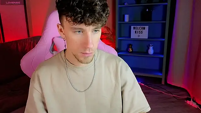 Snapshot of mark_caron chatting on November 2025 08:41:01 PM mark caron online show from November 2025 08:41:01 PM