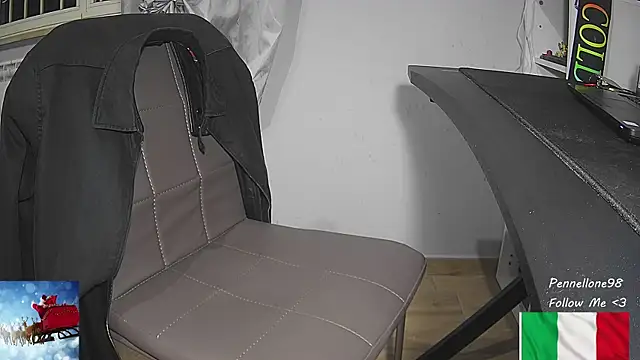 Pennellone98 online show from December 2025 04:45:01 PM