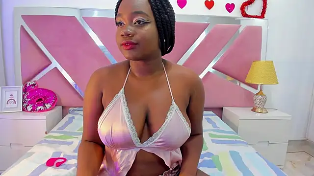 SulyClarck online show from October 2025 09:22:01 PM