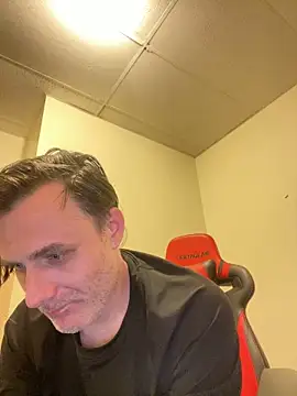 NicPolaris online show from April 2026 03:15:01 AM