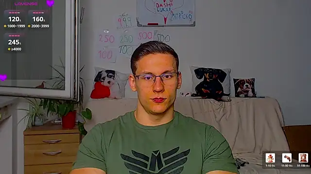 ZeinMiracles online show from April 2026 06:58:02 PM