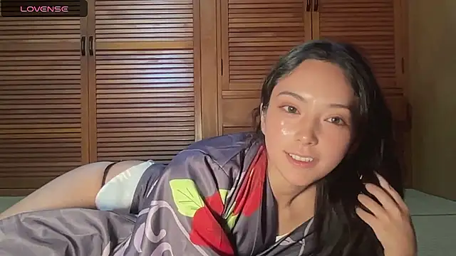 Snapshot of ena8888 chatting on November 2025 05:25:01 PM ena8888 online show from November 2025 05:25:01 PM