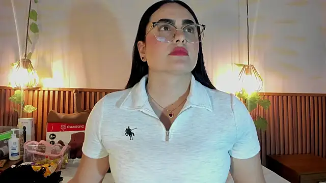 sofiiacarson online show from June 2026 07:41:02 PM