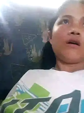 Pretty-Queen21 online show from October 2025 04:13:01 AM