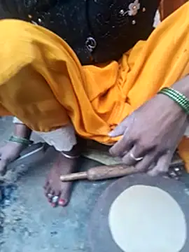 parmila203 online show from February 2026 02:18:02 AM