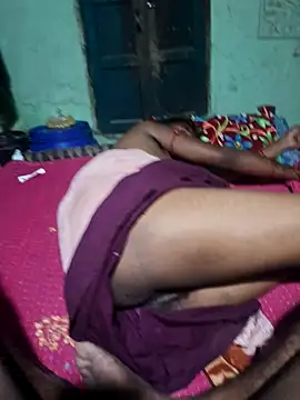 parmila203 online show from April 2026 05:16:01 PM