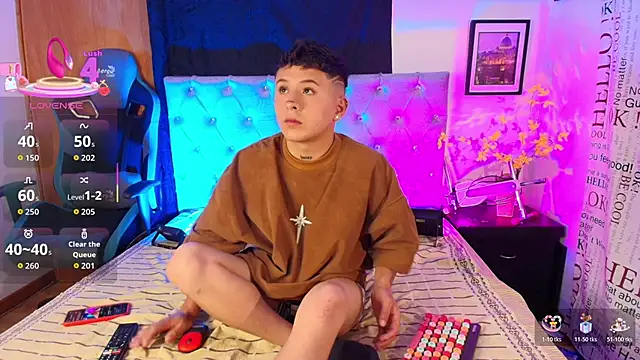 Snapshot of Michael_Lopez_1 chatting on November 2025 06:17:01 PM Michael Lopez 1 online show from November 2025 06:17:01 PM