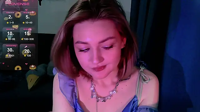 Snapshot of cute1stranger chatting on September 2025 10:37:01 AM cute1stranger online show from September 2025 10:37:01 AM