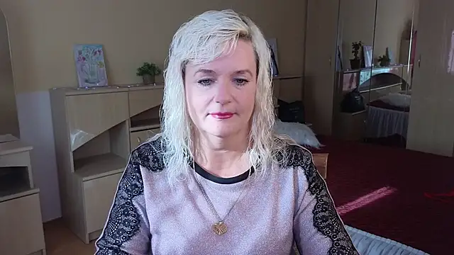 Vina Vision online show from October 2025 11:08:02 AM