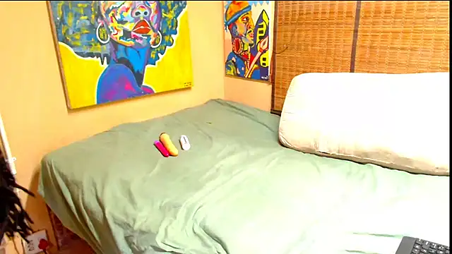 Snapshot of BootyQueen24X chatting on November 2025 06:36:01 AM BootyQueen24X online show from November 2025 06:36:01 AM