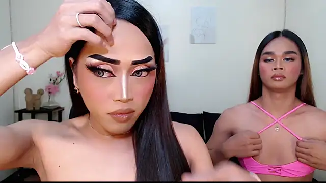 Snapshot of Lessandra_Lust chatting on September 2025 03:35:01 PM Lessandra Lust online show from September 2025 03:35:01 PM