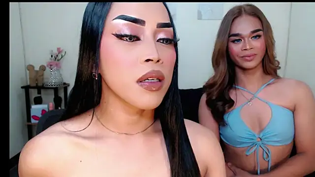 Snapshot of Lessandra_Lust chatting on September 2025 04:32:02 PM Lessandra Lust online show from September 2025 04:32:02 PM