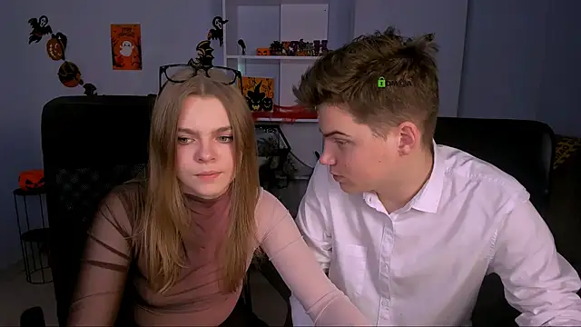 veronica bubble online show from October 2025 08:13:02 PM