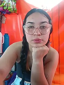 Snapshot of Sol_Sunny chatting on May 2026 02:44:02 PM Sol Sunny online show from May 2026 02:44:02 PM