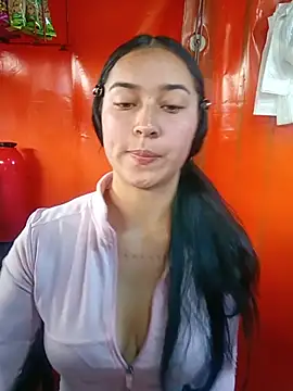 Snapshot of Sol_Sunny chatting on June 2026 09:51:02 PM Sol Sunny online show from June 2026 09:51:02 PM