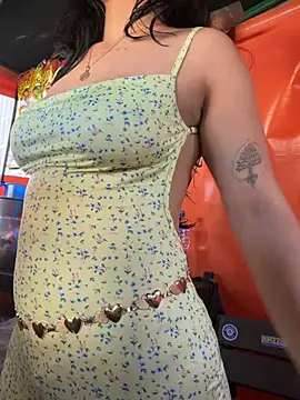 Snapshot of Sol_Sunny chatting on June 2026 09:42:02 PM Sol Sunny online show from June 2026 09:42:02 PM