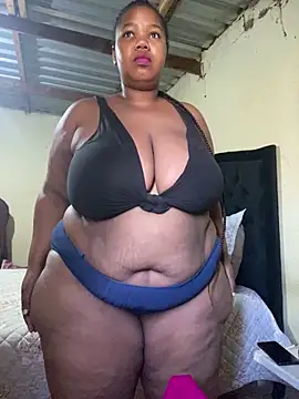 Curvycandy95 online show from June 2026 07:07:01 AM