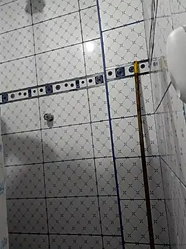 Exotic19cm online show from November 2025 11:17:01 PM