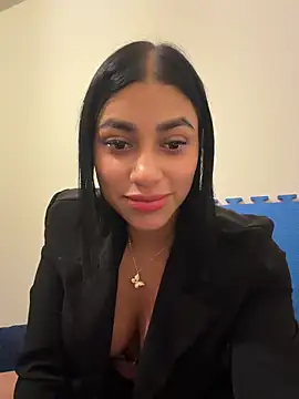 AlannaEvons online show from March 2026 04:23:01 AM