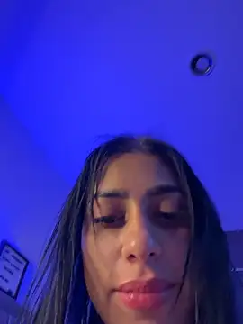 AlannaEvons online show from April 2026 04:46:01 AM