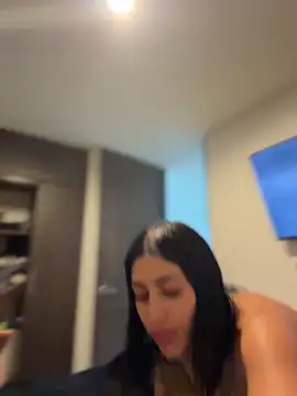 AlannaEvons online show from April 2026 02:51:02 AM