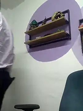 Snapshot of Kn1ghtpanther_ chatting on March 2026 01:31:01 AM Kn1ghtpanther online show from March 2026 01:31:01 AM