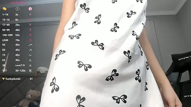 Yunleah online show from October 2025 02:23:02 AM