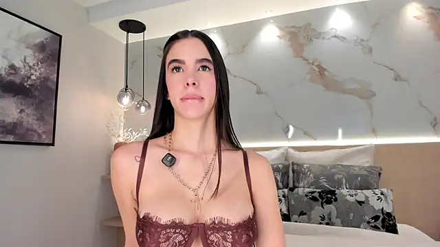 SolAvelar online show from July 2026 11:07:02 PM