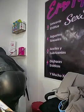 -Mia1 online show from February 2026 11:58:01 AM