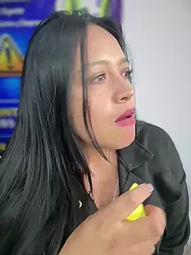 -Mia1 online show from May 2026 01:21:02 PM