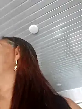 maleja23 online show from September 2025 01:35:01 PM