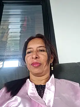 maleja23 online show from October 2025 01:55:01 PM