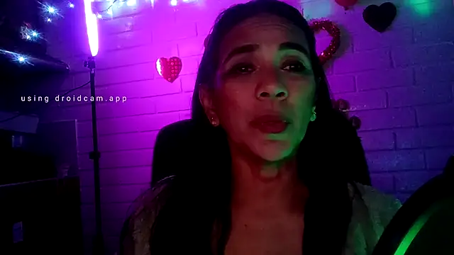 MiiaVelasquez online show from February 2026 04:52:01 AM