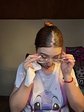 CoraVibes online show from December 2025 11:58:02 AM