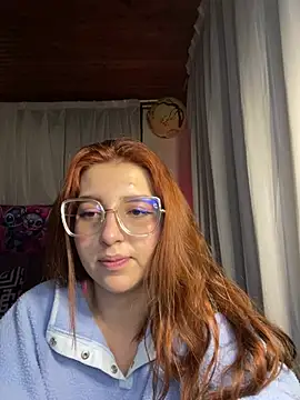 CoraVibes online show from February 2026 12:21:01 PM