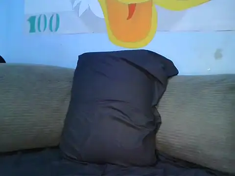 Newbrian20 online show from October 2025 09:45:01 PM