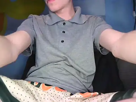 Newbrian20 online show from October 2025 02:12:02 AM