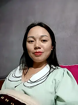 Snapshot of Sophia-pusy chatting on November 2025 10:42:01 PM Sophia-pusy online show from November 2025 10:42:01 PM