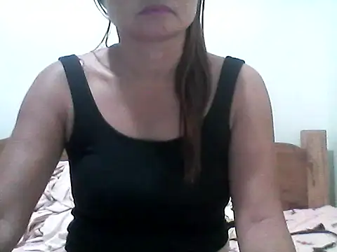 nathalie0045 online show from April 2026 11:32:01 PM