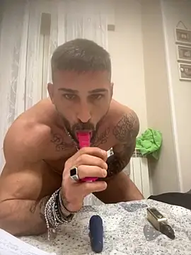 GmGit online show from October 2025 04:09:02 PM