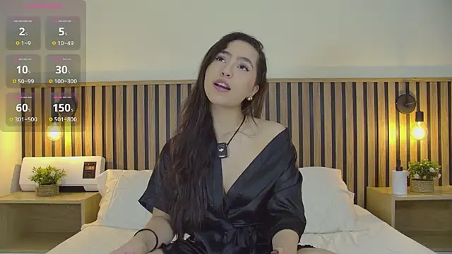 Snapshot of emma_morales_ chatting on October 2025 11:44:02 AM emma morales online show from October 2025 11:44:02 AM