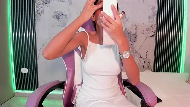 Mia Duarte1 online show from February 2026 07:31:02 PM