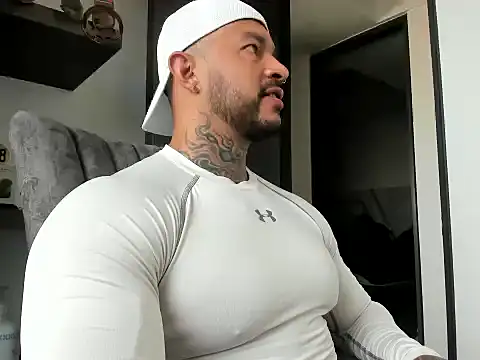 Michael Fame online show from February 2026 12:38:02 PM