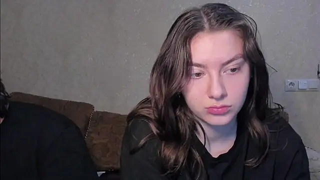 muuur fam online show from December 2025 09:52:02 PM