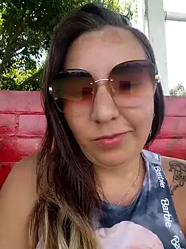 isabella lovem online show from April 2026 04:23:01 PM